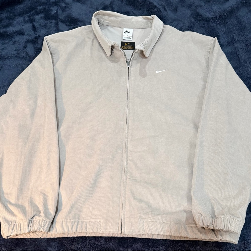 Nike swoosh Light Gray Full-Zip Jacket